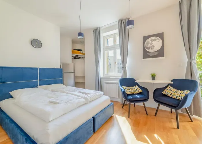 De Luxe With Balcony In Angelo By Rentez Apartmán